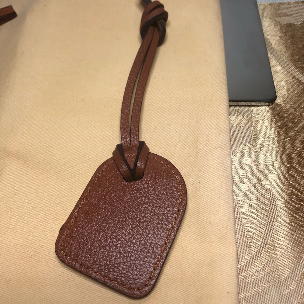 Dooney and Bourke Hang Tag Charm - Picture 2 of 3